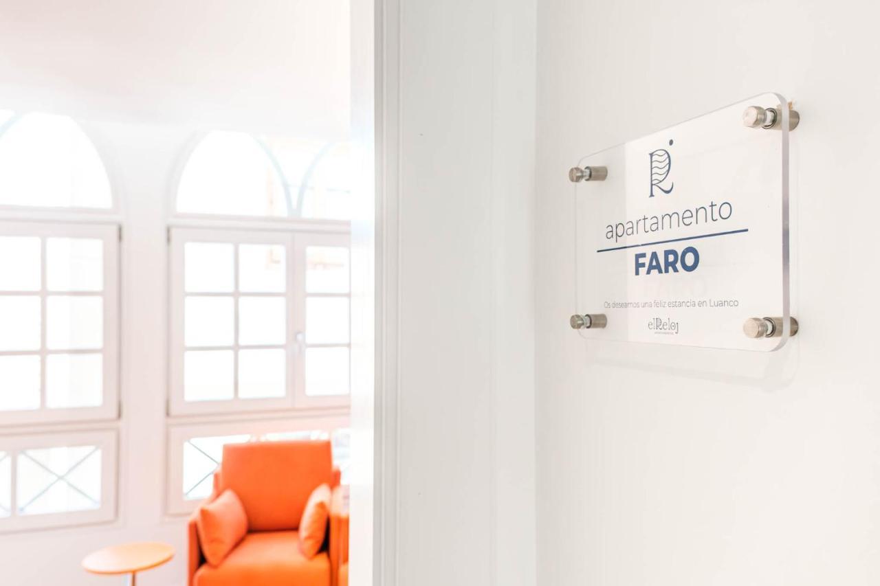 Apartamentos El Reloj Luanco Kültér fotó